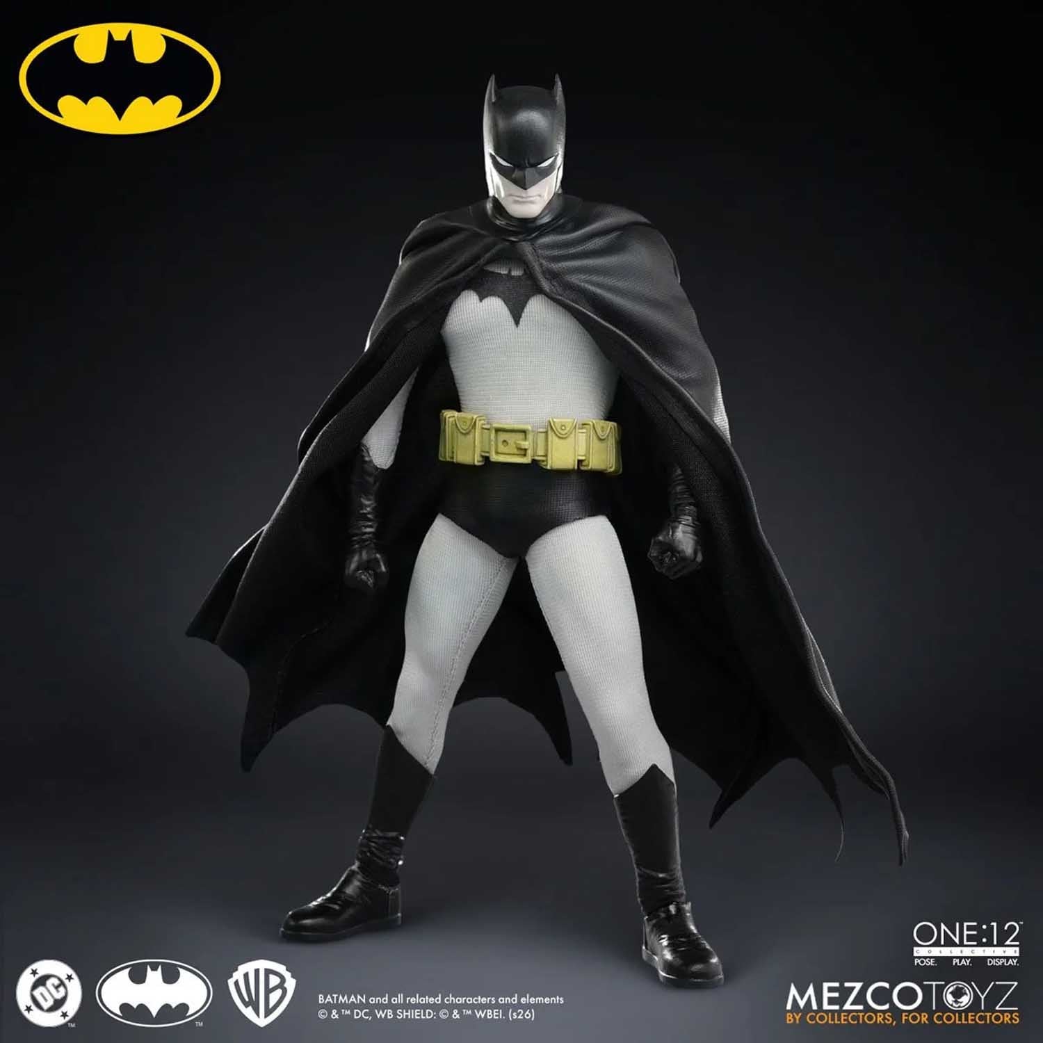 mezco one:12collective アーマードバットマン IN STOCK! Mezco One 12 Collective: The Batman Action Figure