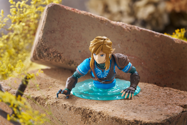 Load image into Gallery viewer, Good Smile Company - The Legend of Zelda Tears of the Kingdom Figma - No. 626-DX Link (Deluxe Edition)
