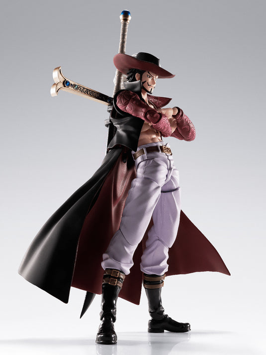 Bandai - S.H.Figuarts - One Piece - Dracule Mihawk (Hawk Eye) (Exclusive)