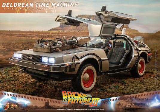 Hot Toys - Back to the Future III: DeLorean Time Machine 1/6 Scale