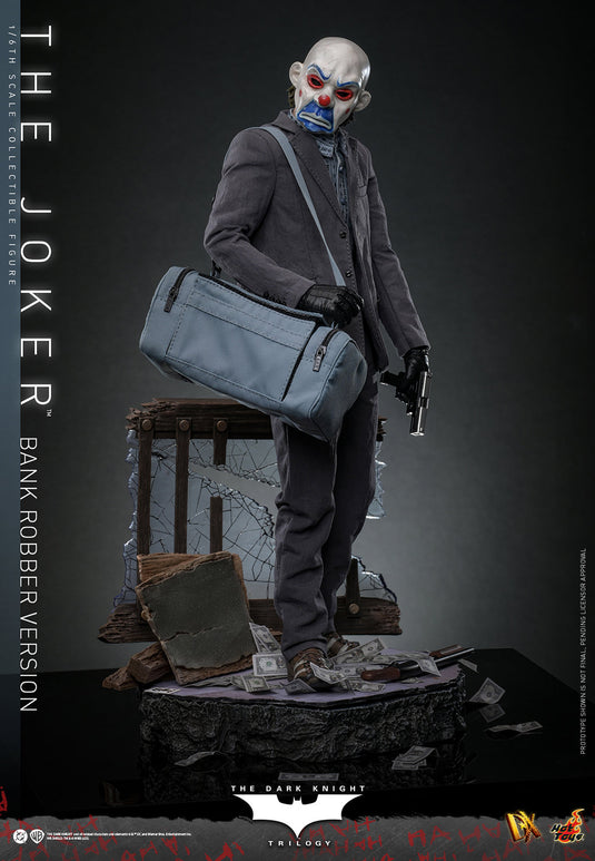 Hot Toys - The Dark Knight - The Joker (Bank Robber Ver.)