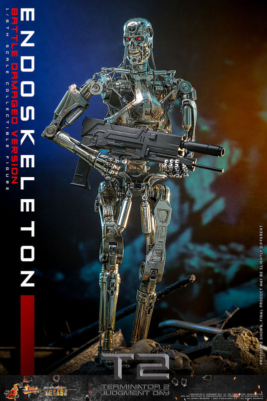 Hot Toys - Terminator 2: Judgement Day - Endoskeleton (Battle Damaged Version)