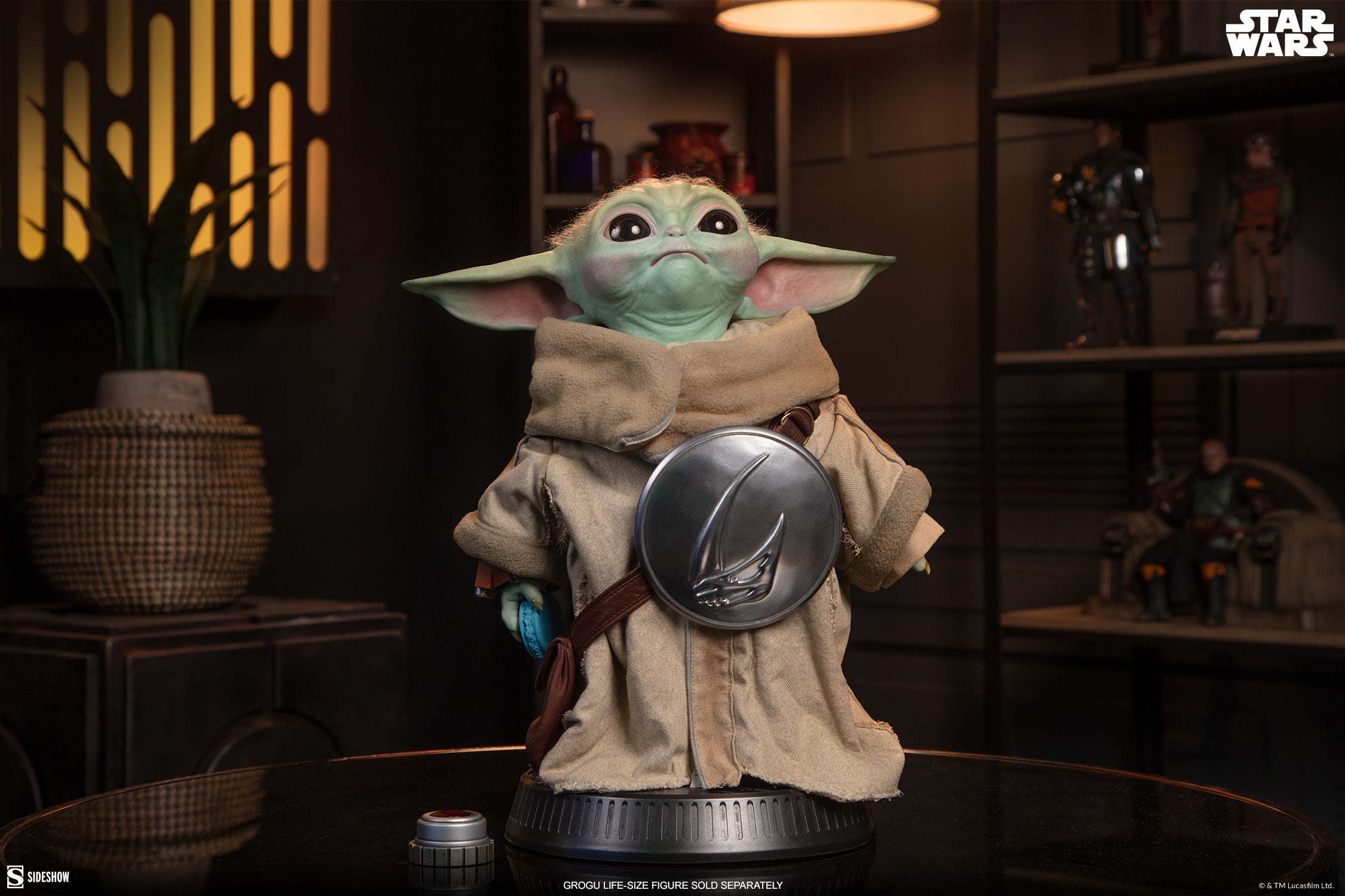 Sideshow - Star Wars: The Mandalorian & Grogu - Life-SIze Grogu