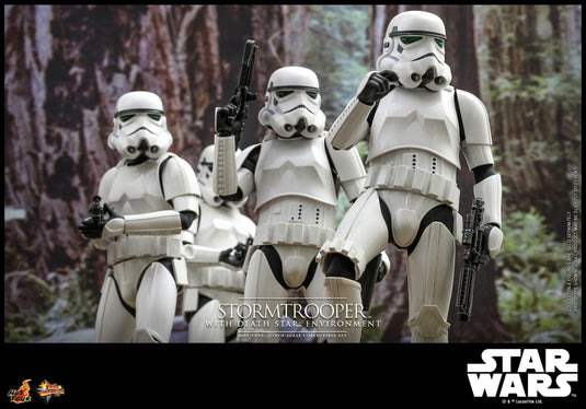 Hot Toys - Star Wars - Stormtrooper with Death Star Environment