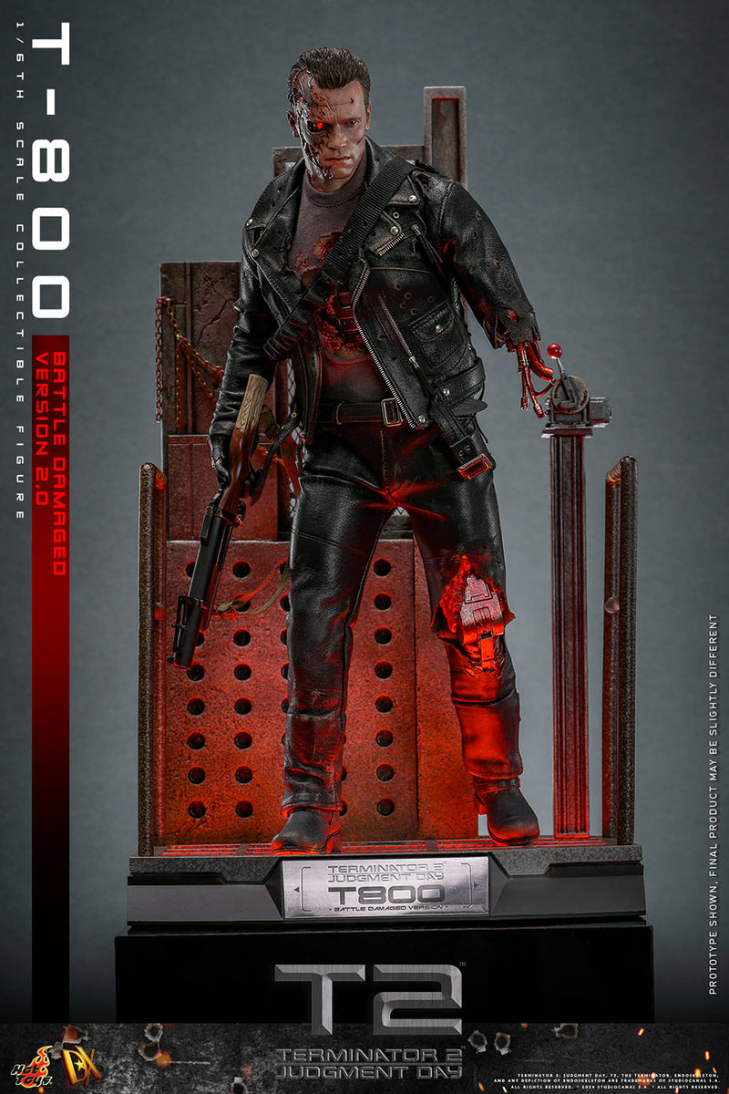 Load image into Gallery viewer, Hot Toys - Terminator 2 Judgement Day - T-800 (Battle Damaged Version 2.0)