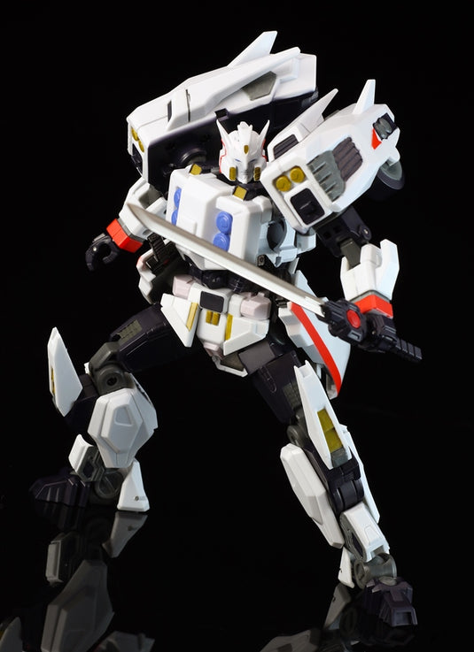 Mastermind Creations - Reformatted R-32 - Stray