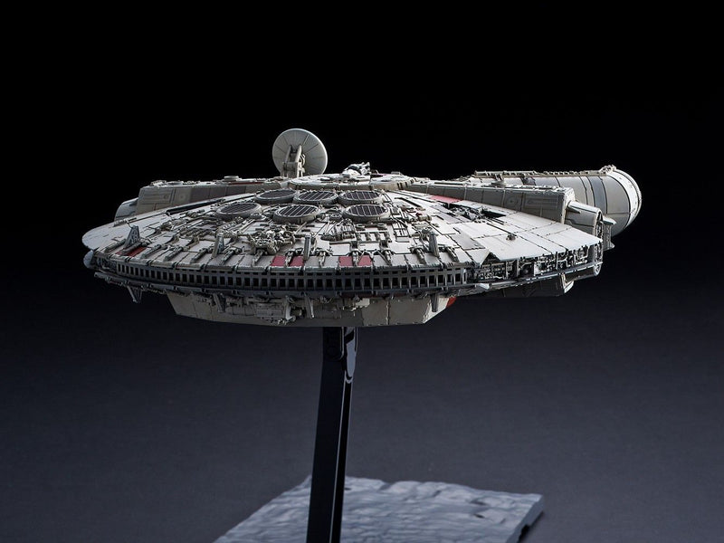 Load image into Gallery viewer, Bandai - Star Wars 1/144 Millennium Falcon  [Star Wars: The Rise of Skywalker]
