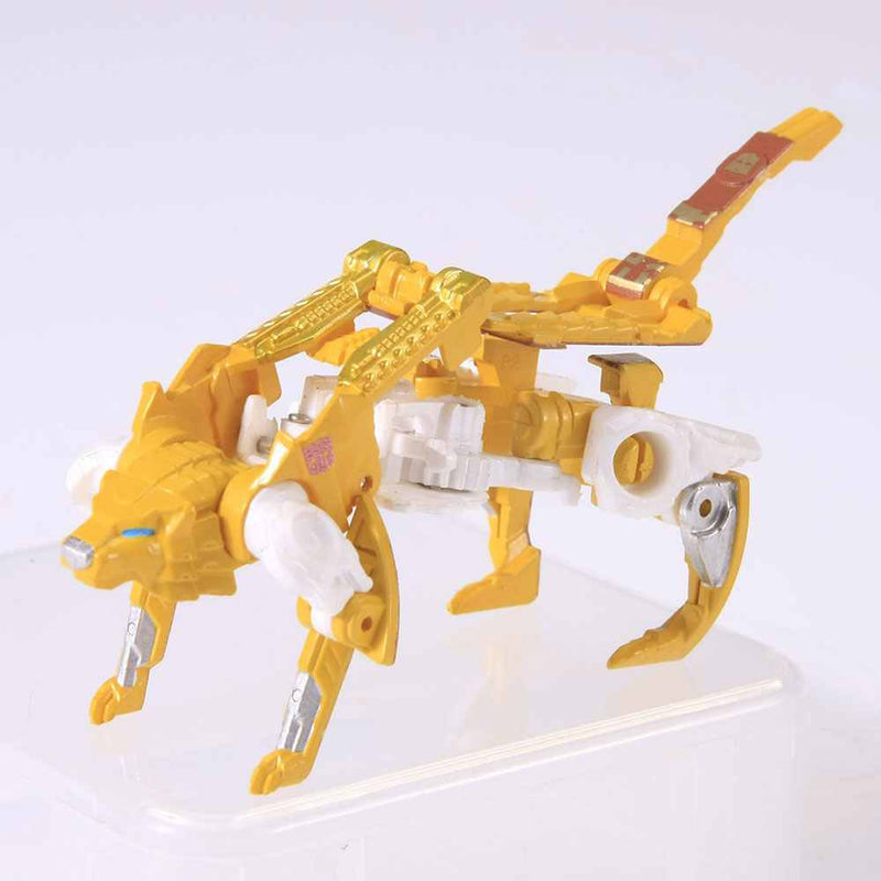 Load image into Gallery viewer, TG17 - Fall of Cybertron Blaster &amp; Steeljaw (Takara)
