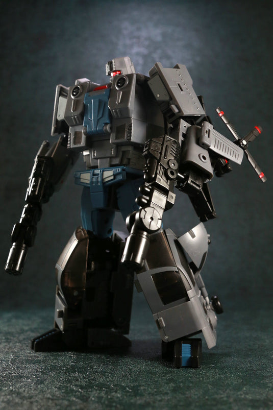 Unique Toys - Ragnaros - M-05 Rage Winterchill