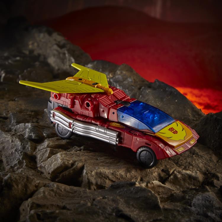 Load image into Gallery viewer, Transformers War for Cybertron: Kingdom - Commander Rodimus Prime