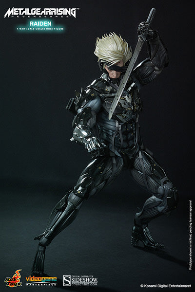 Hot Toys - Metal Gear Rising: Revengeance - Raiden – Ages Three and Up