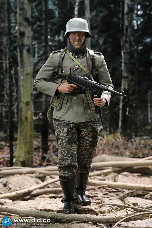 DID - SS-Panzer-Division Das Reich MG42 Gunner B - Egon