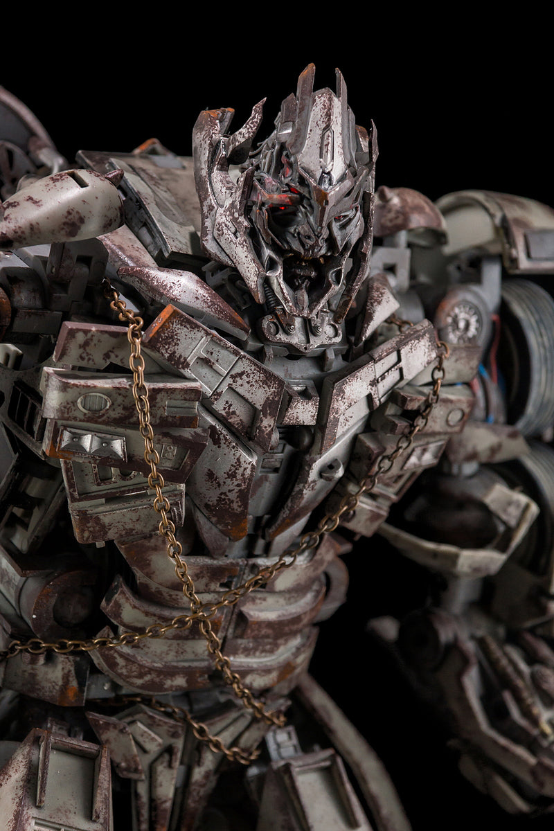 Load image into Gallery viewer, Alien Attack - AAT-01 - Mackron, the King of Savannah