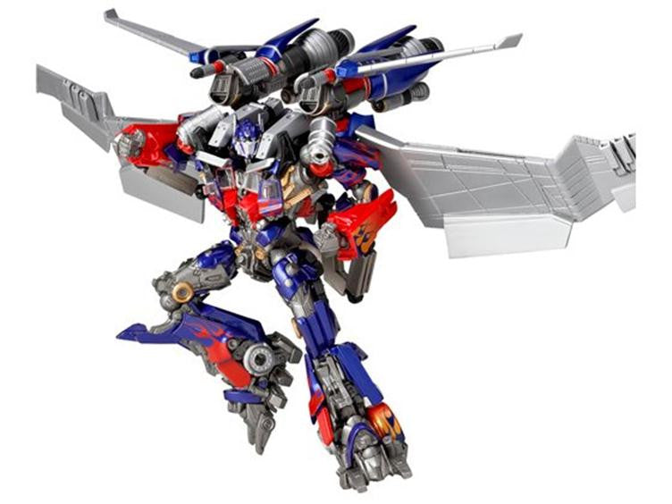 Revoltech 040 - Jet Wing Ver. Optimus Prime – Ages Three and Up