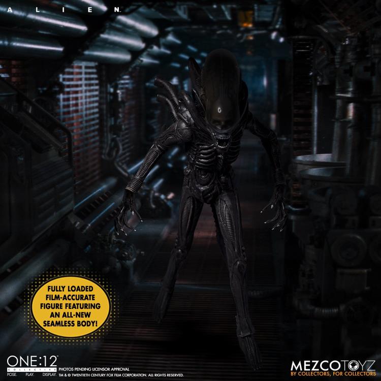 Load image into Gallery viewer, Mezco Toyz - One:12 Alien