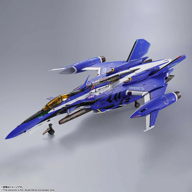 Load image into Gallery viewer, Bandai - Macross Delta Movie: Absolute Live!!!!!! DX Chogokin: YF-29 Durandal Valkirie (Maximilian Jenius Use)