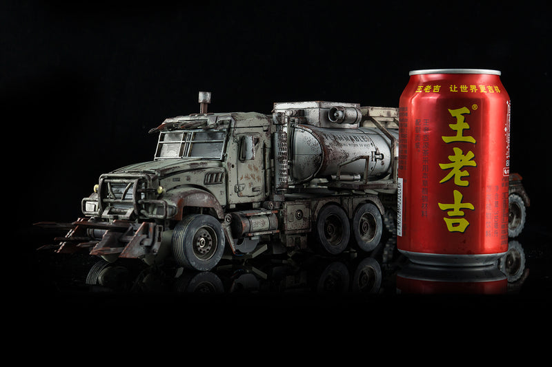 Load image into Gallery viewer, Alien Attack - AAT-01 - Mackron, the King of Savannah