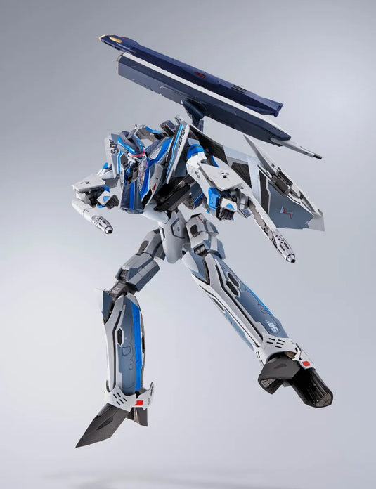 Bandai - Macross Delta The Movie: Absolute Live!!!!!! DX Chogokin: VF-31AX Kairos-Plus (Hayate Immelmann Use)