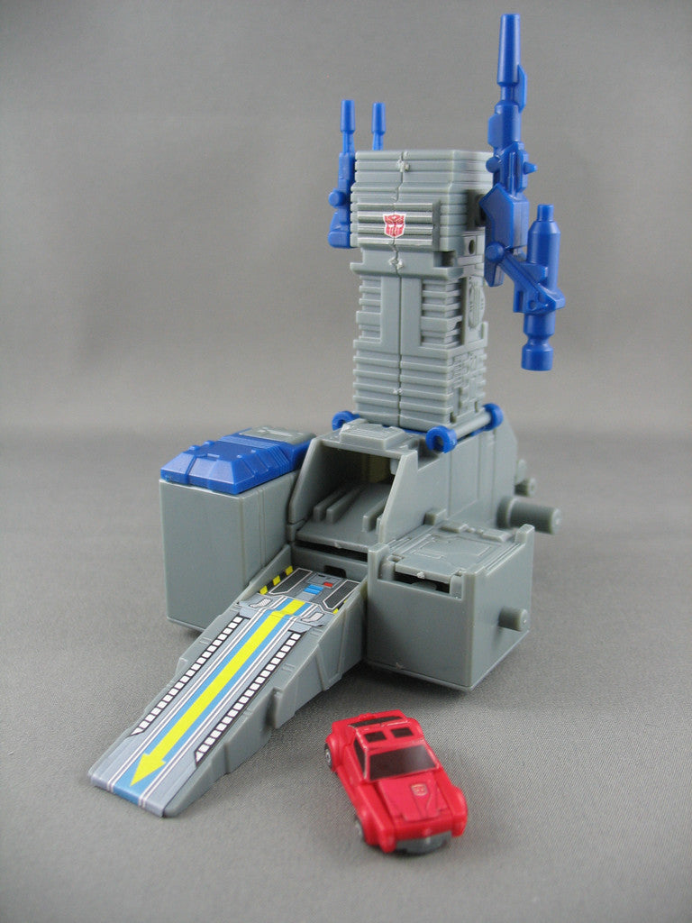 Load image into Gallery viewer, Kabaya Transformers DX Fortress Maximus Series - Set of 3