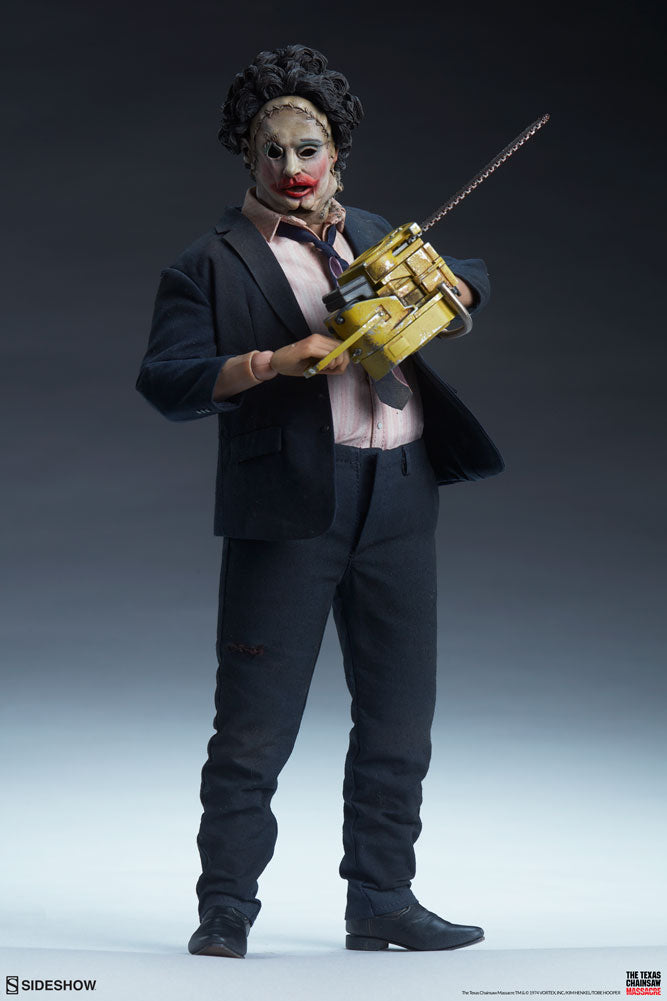 Load image into Gallery viewer, Sideshow - The Texas Chainsaw Massacre - Leatherface Deluxe