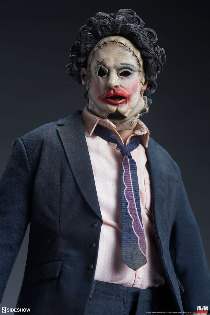 Load image into Gallery viewer, Sideshow - The Texas Chainsaw Massacre - Leatherface Deluxe
