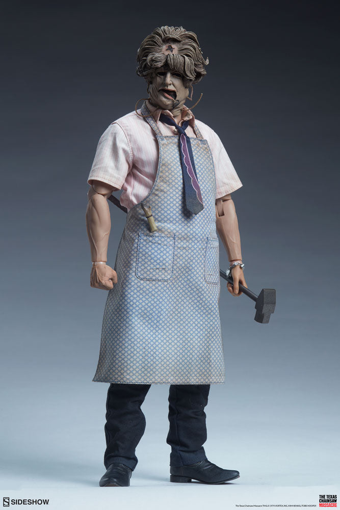 Load image into Gallery viewer, Sideshow - The Texas Chainsaw Massacre - Leatherface Deluxe