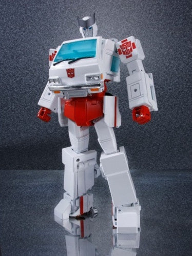 MP-30 - Masterpiece Ratchet – Ages Three and Up