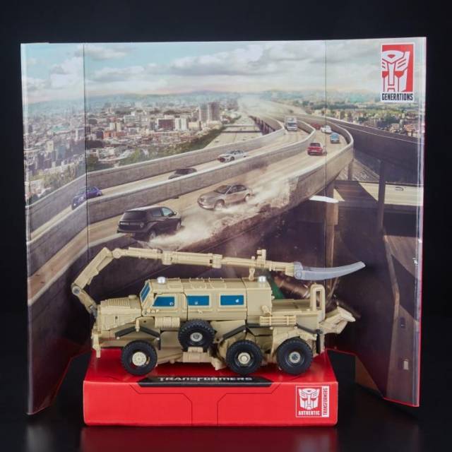 Load image into Gallery viewer, Transformers Generations Studio Series - Voyager Wave 5 - Set of 2