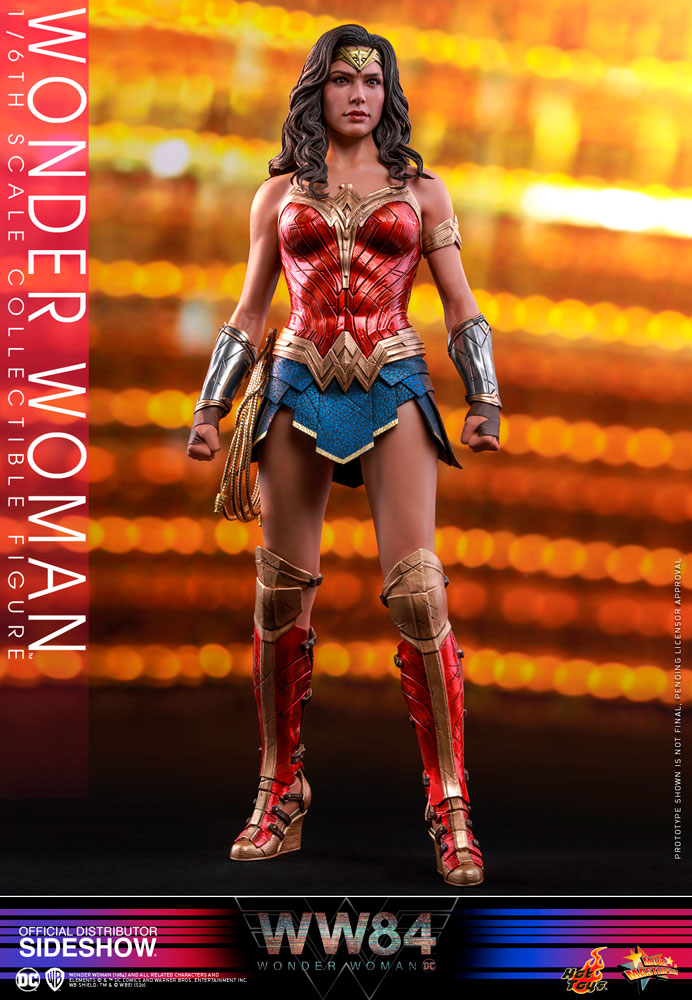 Hot Toys - Wonder Woman – Ages Three and Up