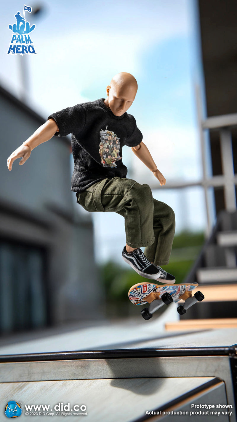 Load image into Gallery viewer, DID - 1/12 Palm Hero Simply Fun Series - The Skateboarder
