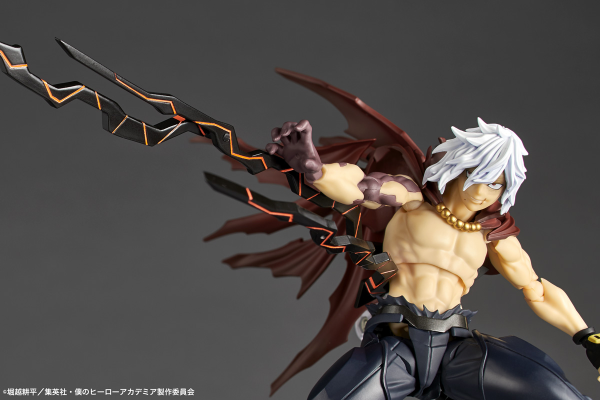 Load image into Gallery viewer, Kaiyodo - Amazing Yamaguchi - Revoltech NR039 - Tomura Shigaraki (Awakened Version)
