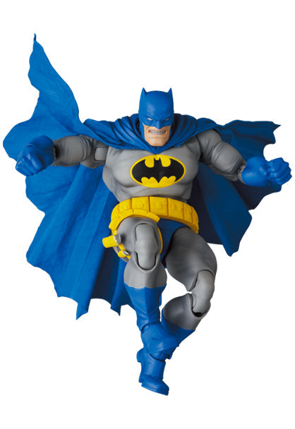 Load image into Gallery viewer, MAFEX - Batman: The Dark Knight Returns - Batman (Blue Version) and Robin No. 139 (Reissue)
