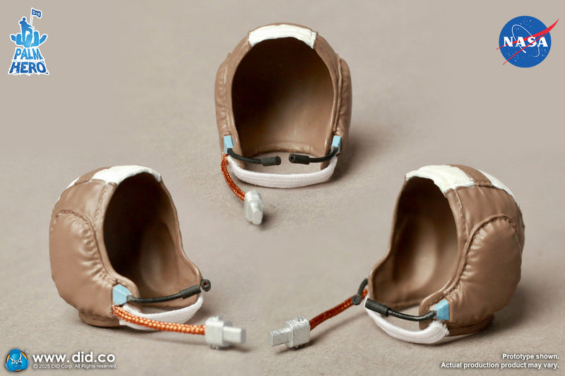 Load image into Gallery viewer, DID - 1/12 Palm Hero Series Apollo 11 Astronauts - Michael Collins
