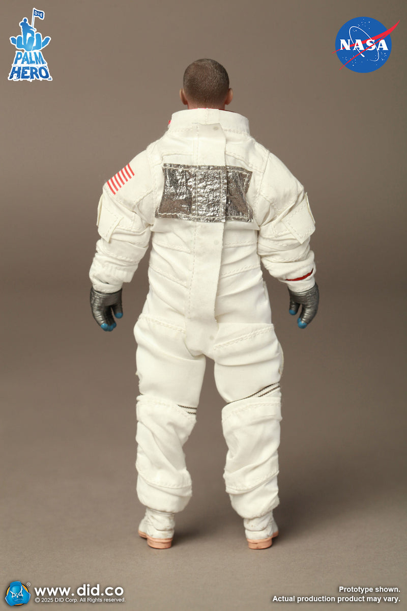 Load image into Gallery viewer, DID - 1/12 Palm Hero Series Apollo 11 Astronauts - Buzz Aldrin
