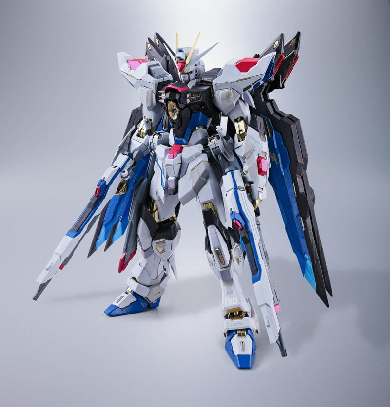 Load image into Gallery viewer, Bandai - Metal Build: Mobile Suit Gundam SEED DESTINY - Strike Freedom Gundam (Revival Version)
