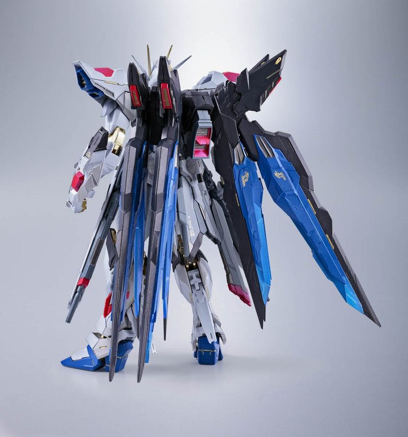 Load image into Gallery viewer, Bandai - Metal Build: Mobile Suit Gundam SEED DESTINY - Strike Freedom Gundam (Revival Version)
