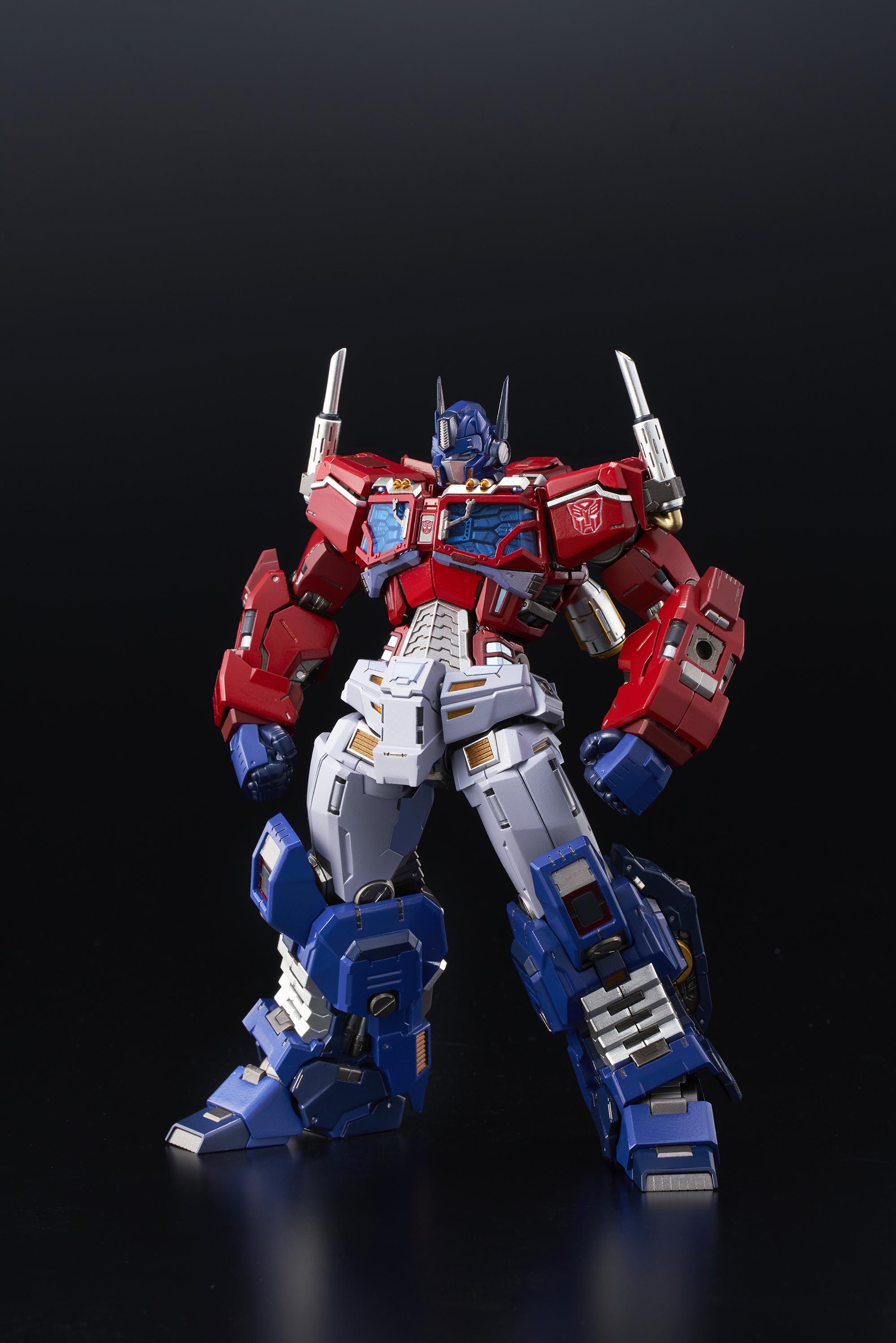 Flame Toys - Kuro Kara Kuri - Transformers Optimus Prime (Reissue