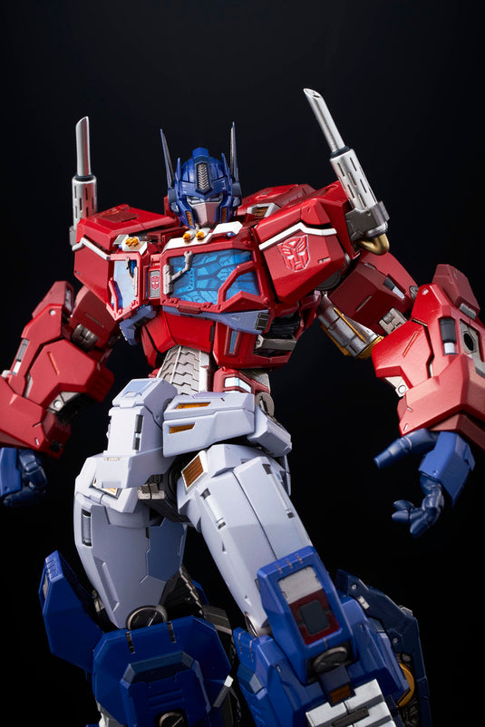 Flame Toys Kuro Kara Kuri - Transformers Optimus Prime (Reissue)