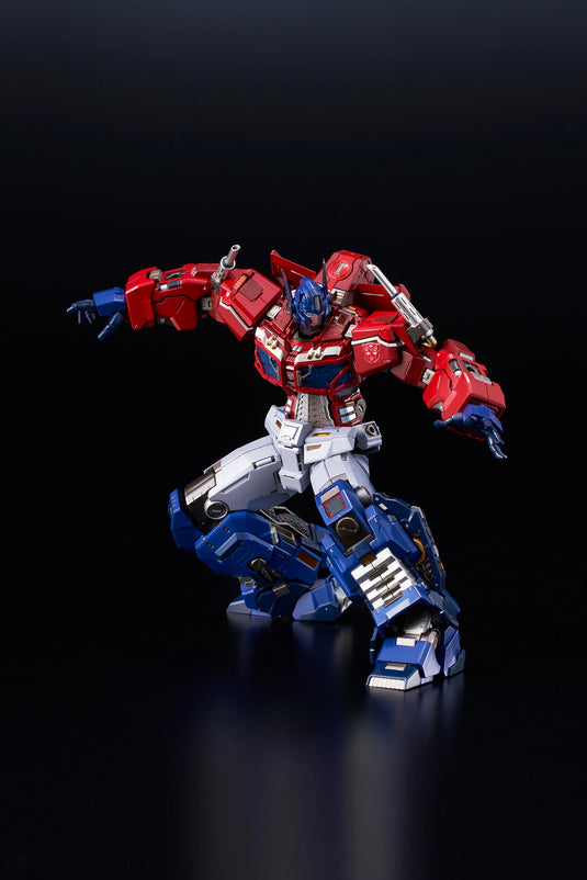 Flame Toys Kuro Kara Kuri - Transformers Optimus Prime (Reissue)