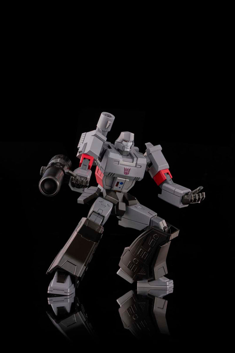 Load image into Gallery viewer, Flame Toys - Furai Model 39 - Megatron (G1 Version) Model Kit
