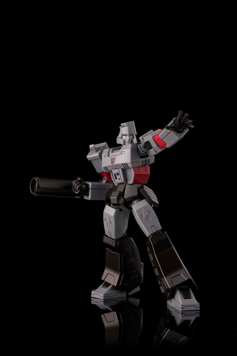 Load image into Gallery viewer, Flame Toys - Furai Model 39 - Megatron (G1 Version) Model Kit
