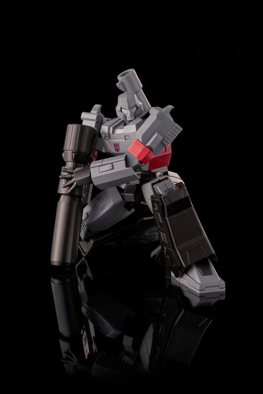 Flame Toys - Furai Model 39 - Megatron (G1 Version) Model Kit