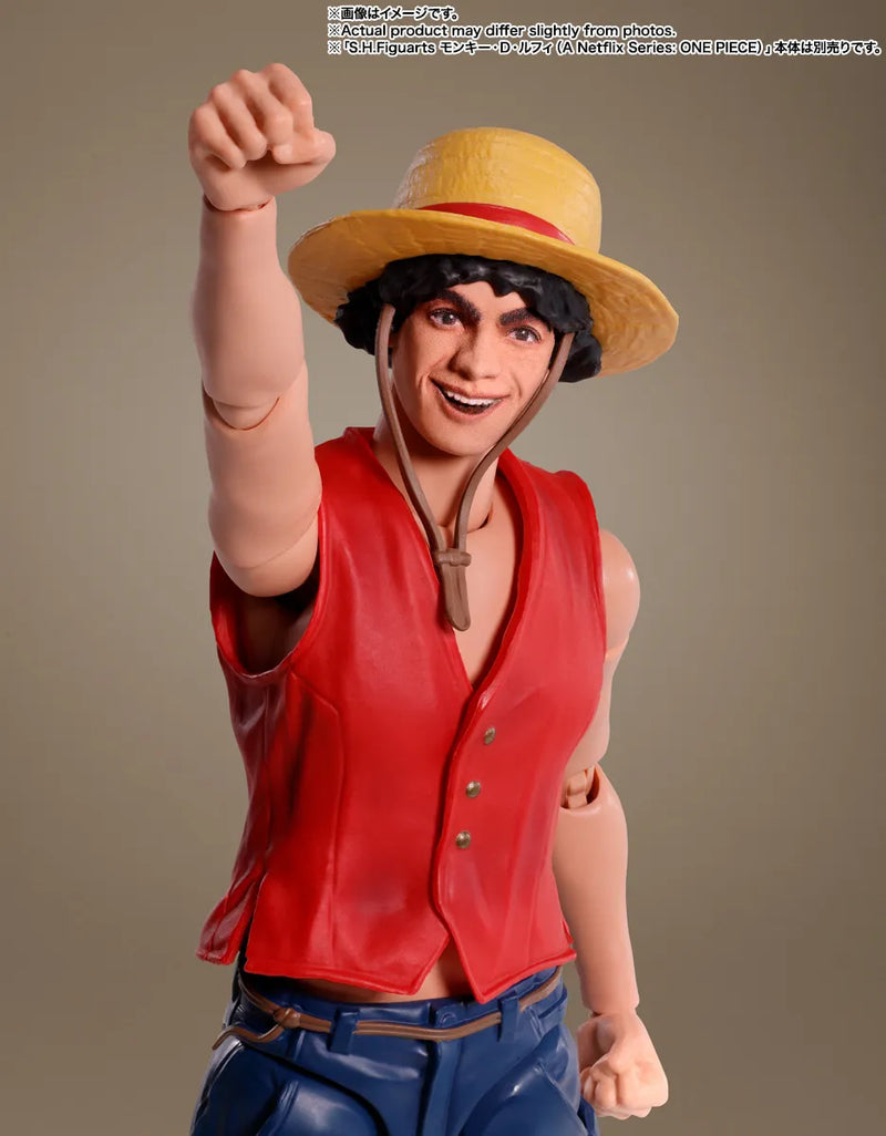 Load image into Gallery viewer, Bandai - S.H.Figuarts - A Netflix Series - One Piece - Nami
