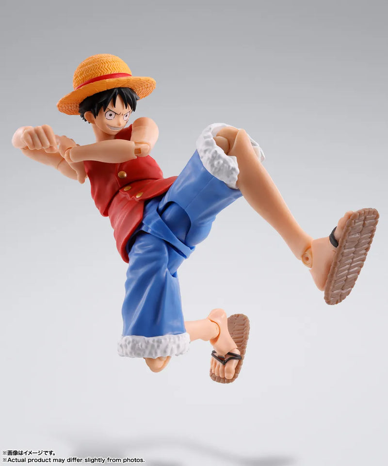 Load image into Gallery viewer, Bandai - S.H.Figuarts - One Piece: Monkey D. Luffy (Romance Dawn)
