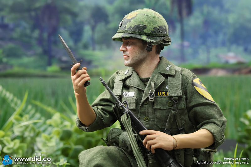 Load image into Gallery viewer, DID - 1/6 Vietnam War - U.S. Army Lt. Col. Moore
