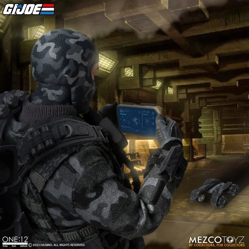 Load image into Gallery viewer, Mezco Toyz - One 12 G.I. Joe - Firefly
