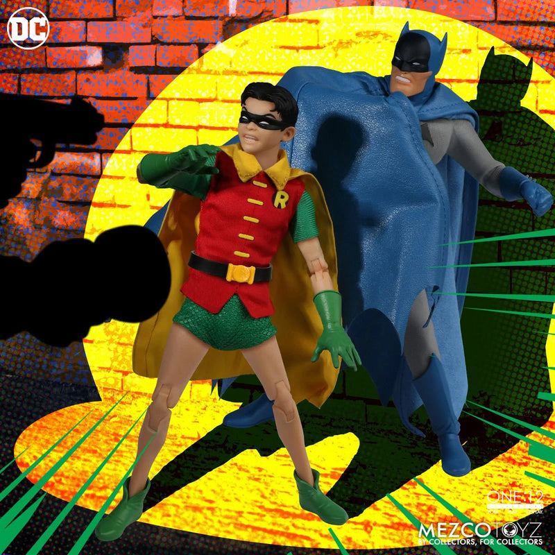 Load image into Gallery viewer, Mezco Toyz - One 12 DC Comics - Robin (Golden Age Edition)
