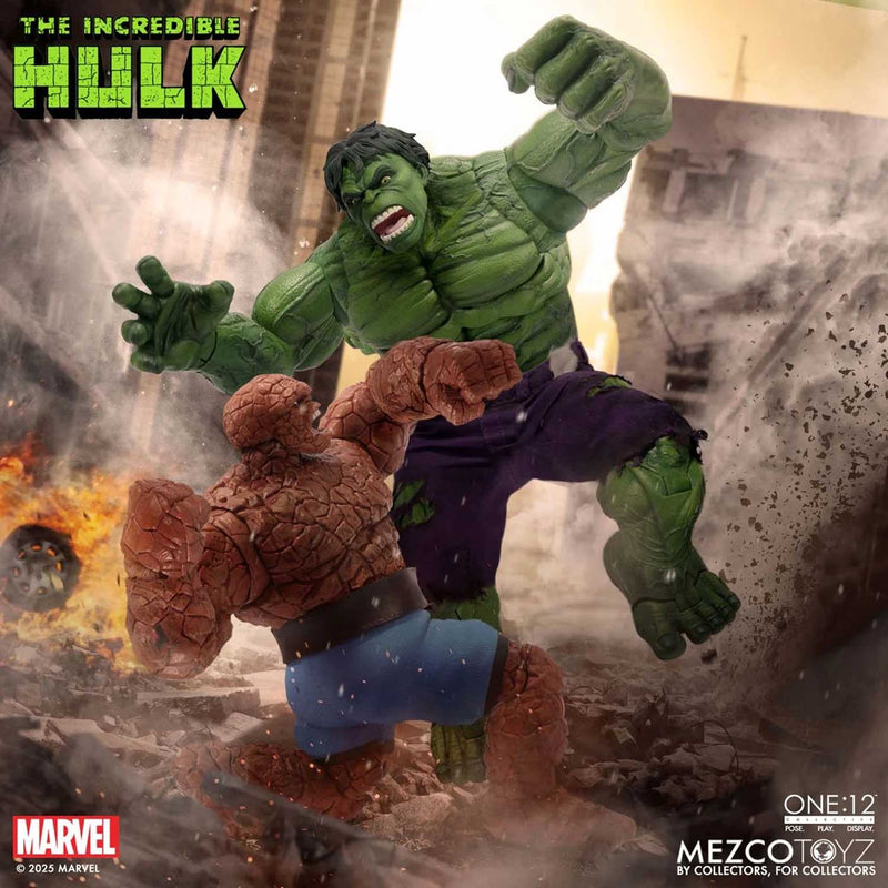 Load image into Gallery viewer, Mezco Toyz - One 12 Marvel Comics - The Incredible Hulk
