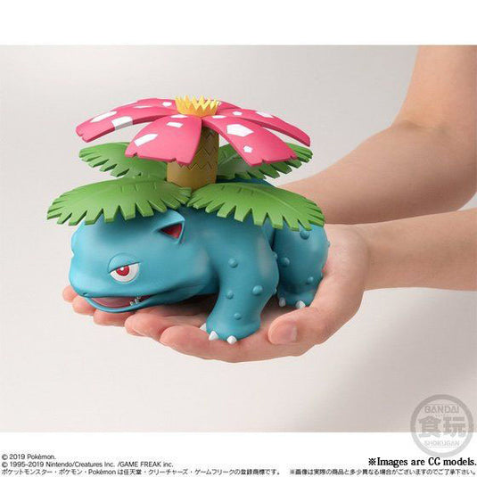 Bandai - Pokemon Scale World - Kanto Region Figures - Professor Oak, Charizard, Blastoise and Venusaur Set of 4