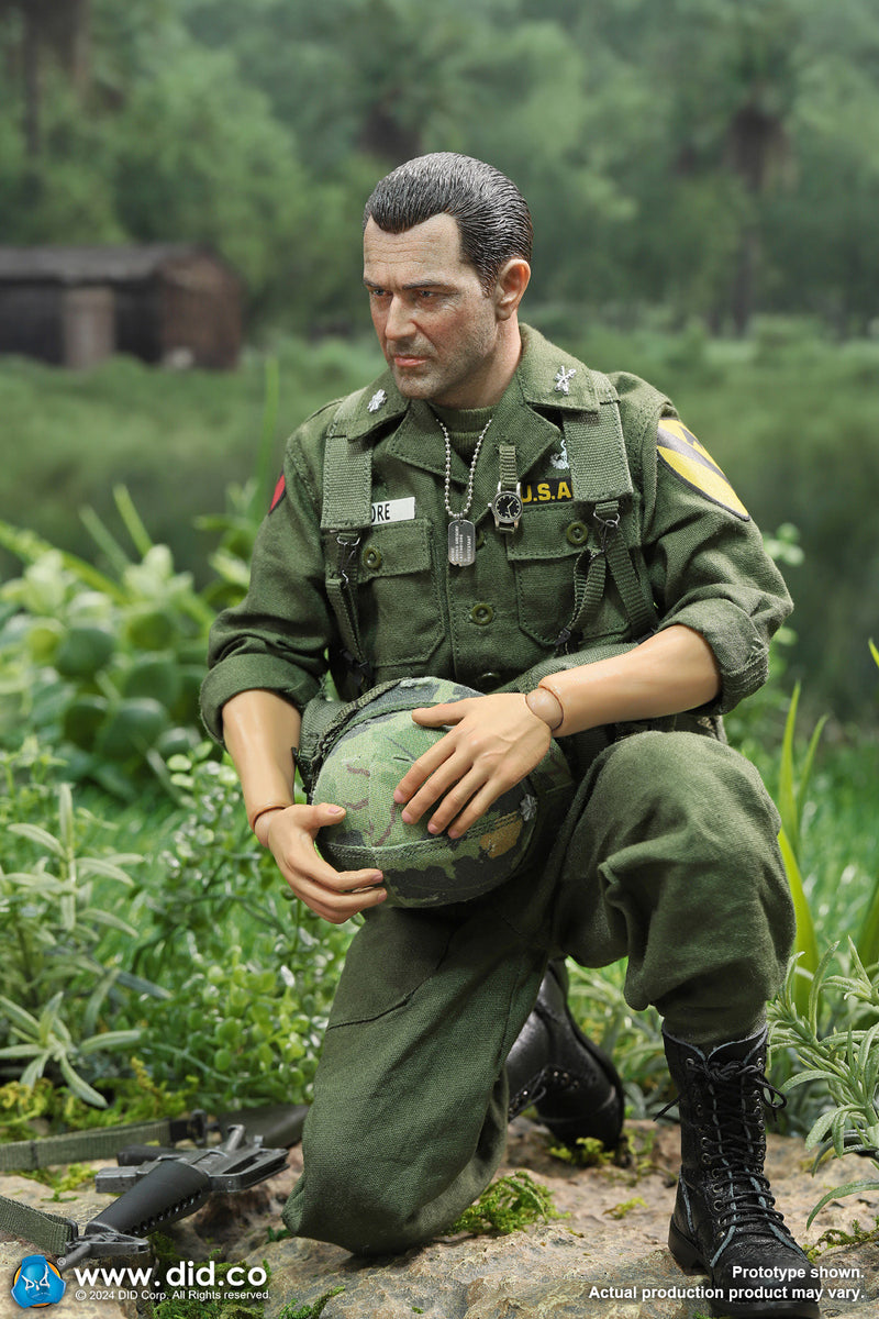 Load image into Gallery viewer, DID - 1/6 Vietnam War - U.S. Army Lt. Col. Moore
